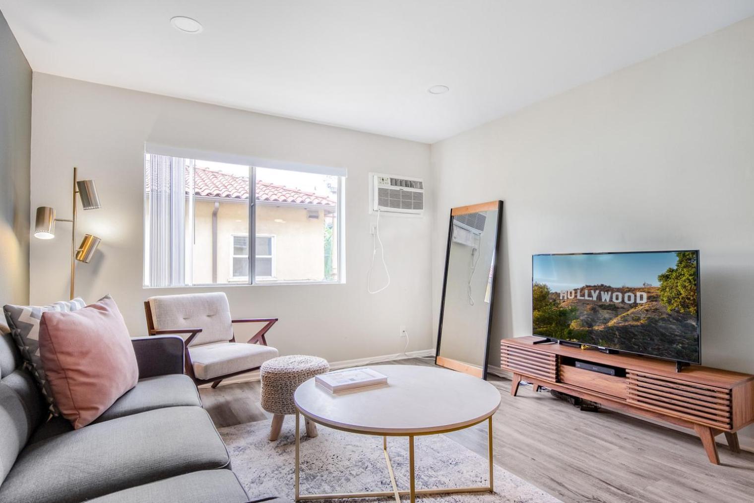 Appartamento Hollywood 1br W Pool Nr Griffith Park Trails Lax-117 Los Angeles